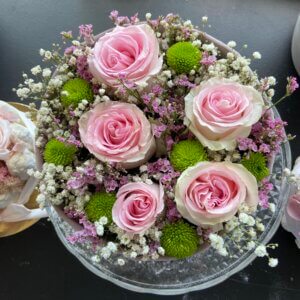 Fleurs fraîches : le gâteau de roses