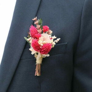 Boutonnière fleurs stabilisées N°3