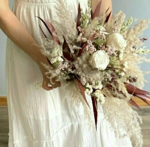 Bouquet de mariée fleurs stabilisées : le bohème