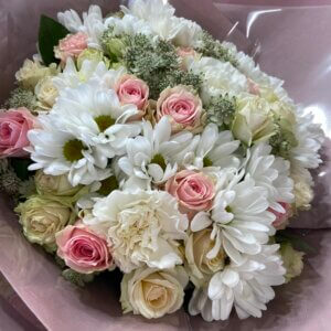 Fleurs fraîches: Le bouquet rose et blanc